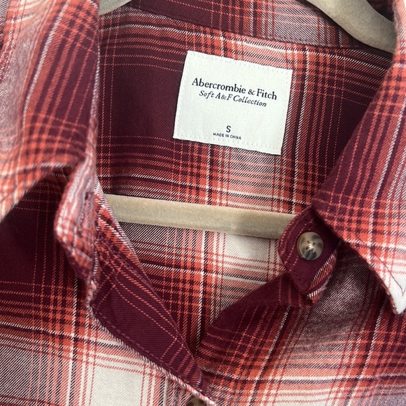 Abercrombie & Fitch Cropped Flannel | S - Picture 4 of 4